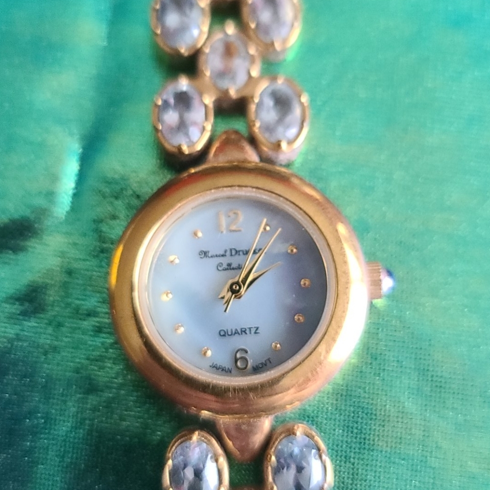 Watch - Picture 4 of 9